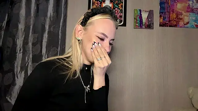 JaneePeressini webcam