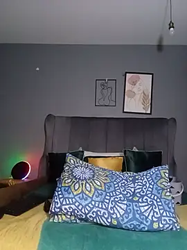 RealMsPEARLsEXY69 webcam