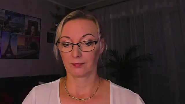 vanessa_chat live cam on StripChat