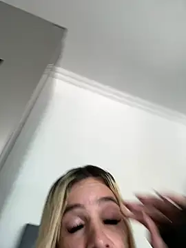lanahot-77 webcam