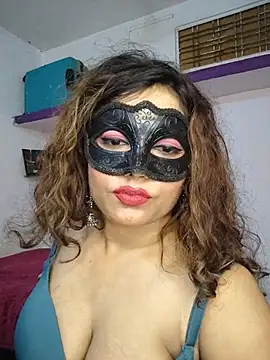 Riya-night6 webcam