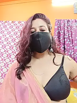 Hotpuja25 webcam