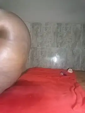 ASSQUEEN37Xx