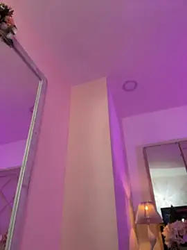 AliciaRoux webcam