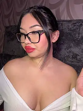 LaaadyDaaamn webcam