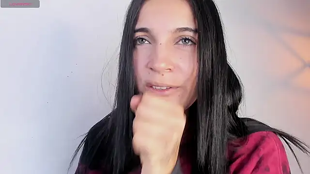 MilaWhitte webcam