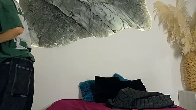 Monyel_Blake webcam