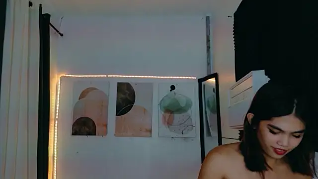 CherryAndJade webcam