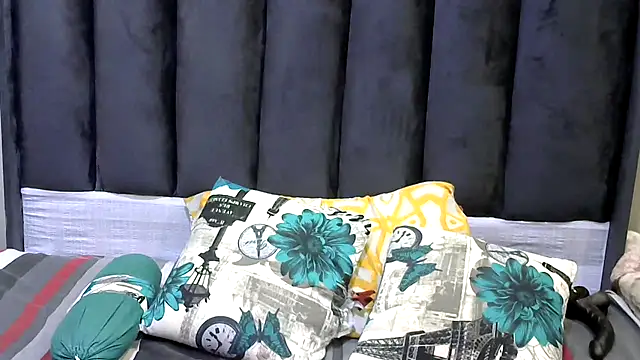THICKEBONYX webcam