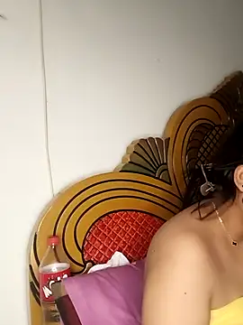 Cute_Doll143 webcam