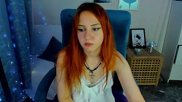 AbellaAura webcam