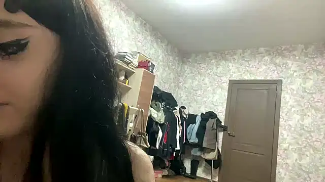 LucyOldershaw webcam