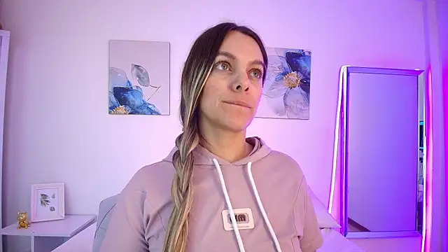 Isabella_Harley webcam