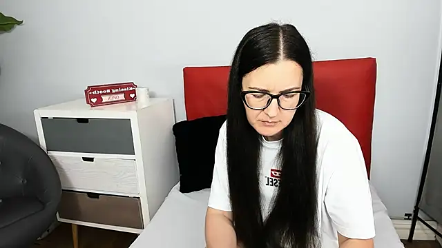NadiaXlove webcam
