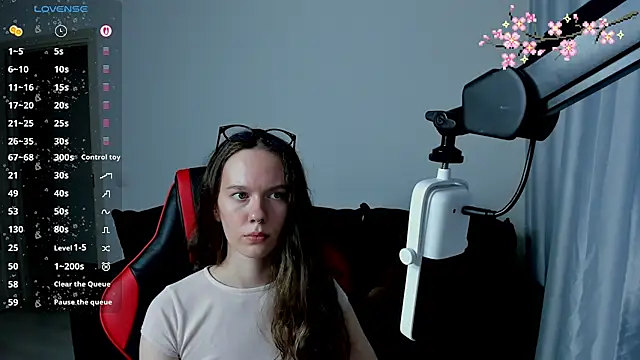 Vulgar_Tamer webcam