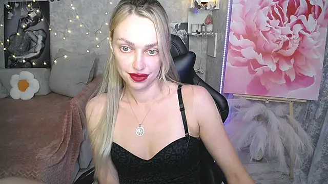 NickyAdamidi webcam