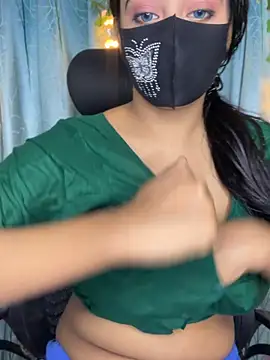 Naughty_Queen49 webcam