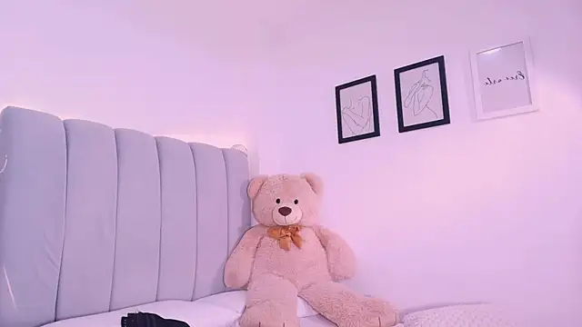 DannaHyde webcam