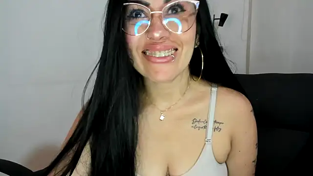 Tania_mature webcam