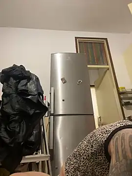 crisfootlicker webcam