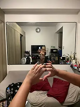 queenmia__ph live webcam
