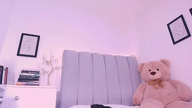 DannaHyde webcam
