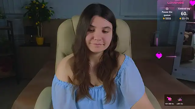 Viola__Shy webcam