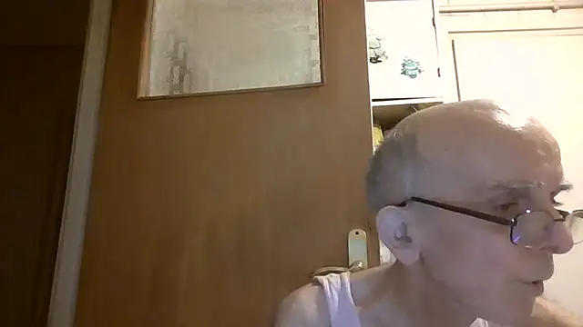 mariusica1@xh webcam