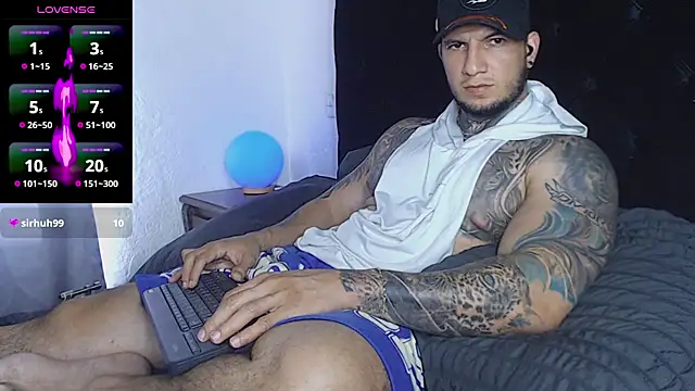 Shane_Clay webcam