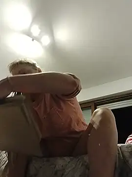 LiluLiluLilu webcam