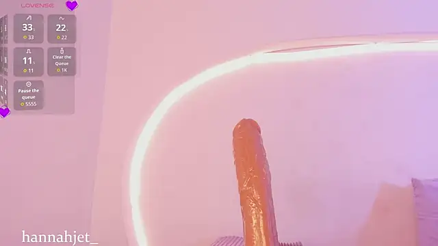 hannah_jet live cam on StripChat