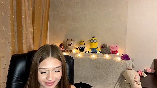 urcutiebunnyy webcam