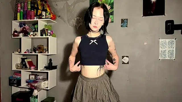 Alicefralies webcam