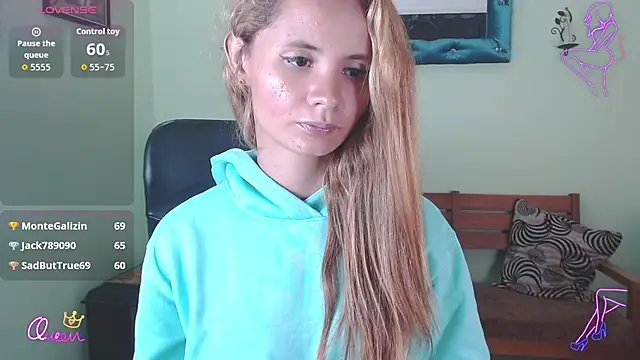 _Victoria_Jones_ webcam