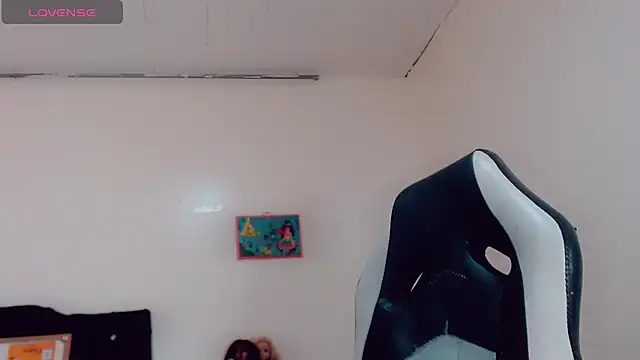 Oriana_braom webcam