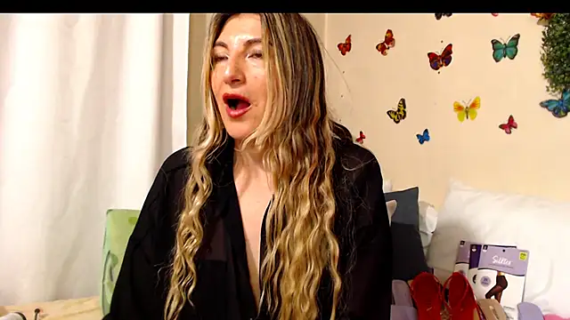 Jolie-Mature webcam