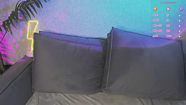 ReinaKousaka webcam