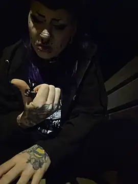 Purple_Coffin666 webcam