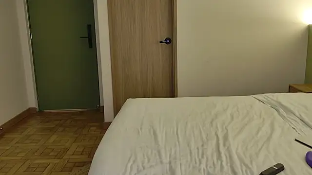 adarussell webcam