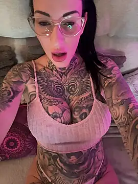 MeganWitch webcam