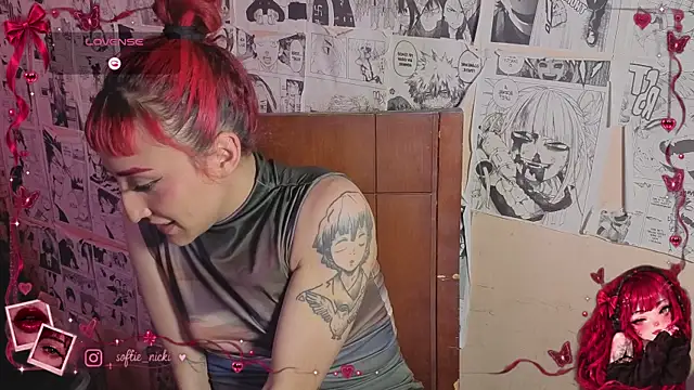 NickiYoung webcam