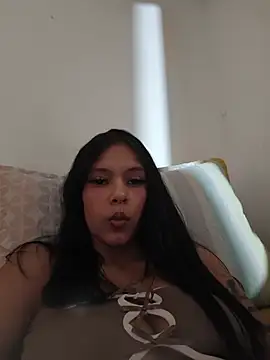 Lunita_naughty webcam