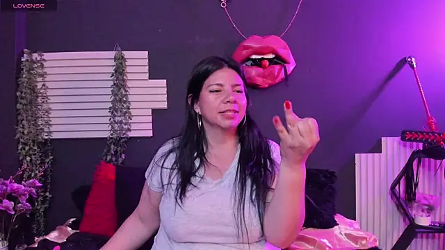 kinky_momm webcam