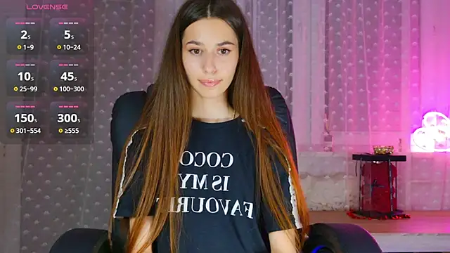 Bella_Rosee4u webcam
