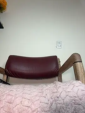 LilaRvsh webcam
