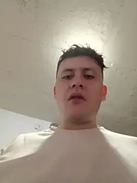 Maduro-Mariquita live cam on StripChat