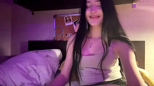 NastyLoona webcam