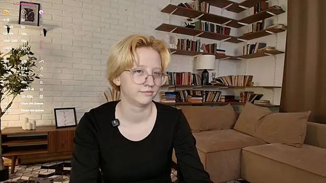 KelleCullison webcam