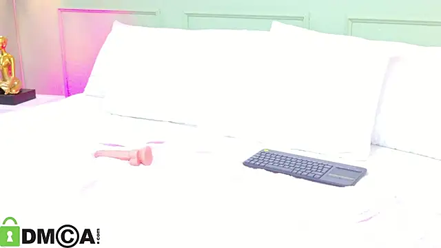 Mia___fox__ webcam