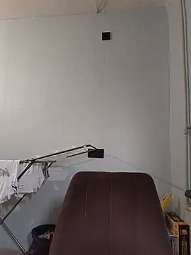 Jullia000 webcam